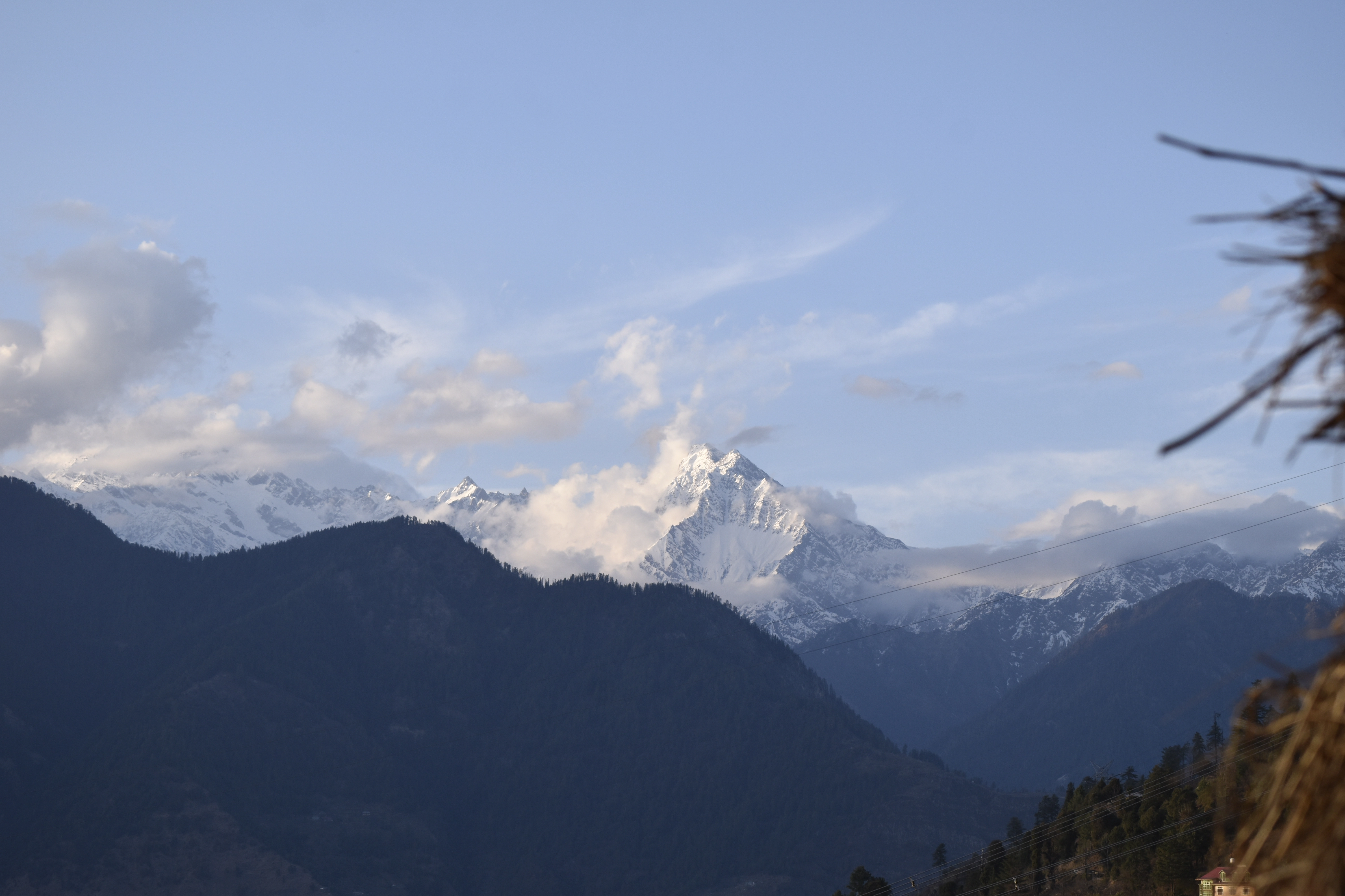 Slow travel moments in Shimla's hidden hamlets